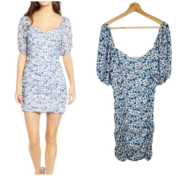 All in Favor Women's Blue and White Floral Ruched Mini Dress  Size L half sleeve - Picture 1 of 13